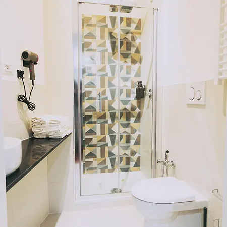 Гостевой дом Qq Place Рим